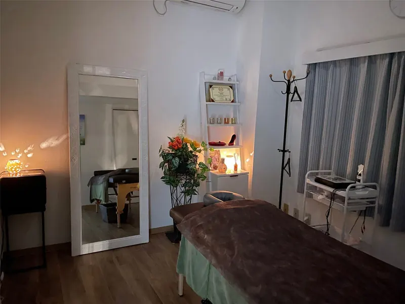 Cure 薬院店